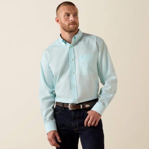 Wrinkle Free Solid Pinpoint Oxford Classic Fit Shirt