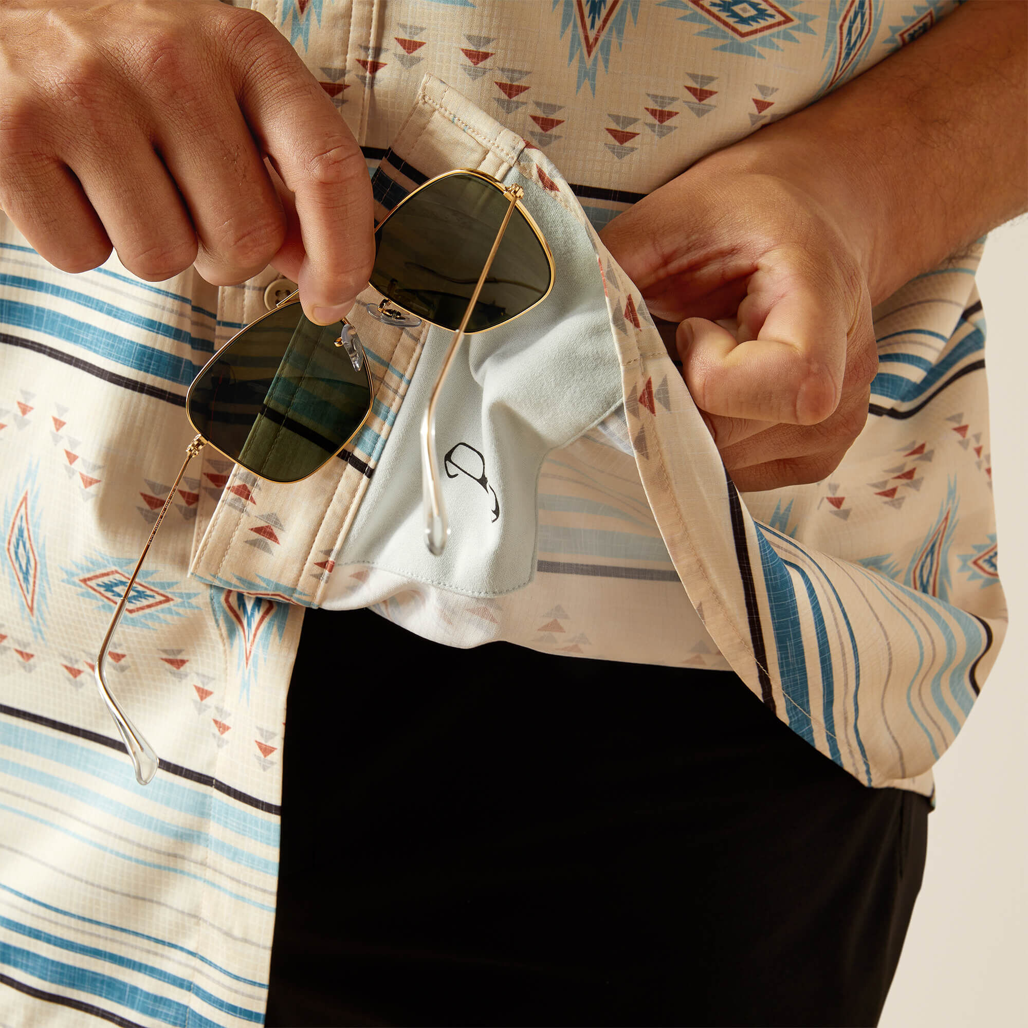 VentTEK Classic Fit Shirt - Image 6