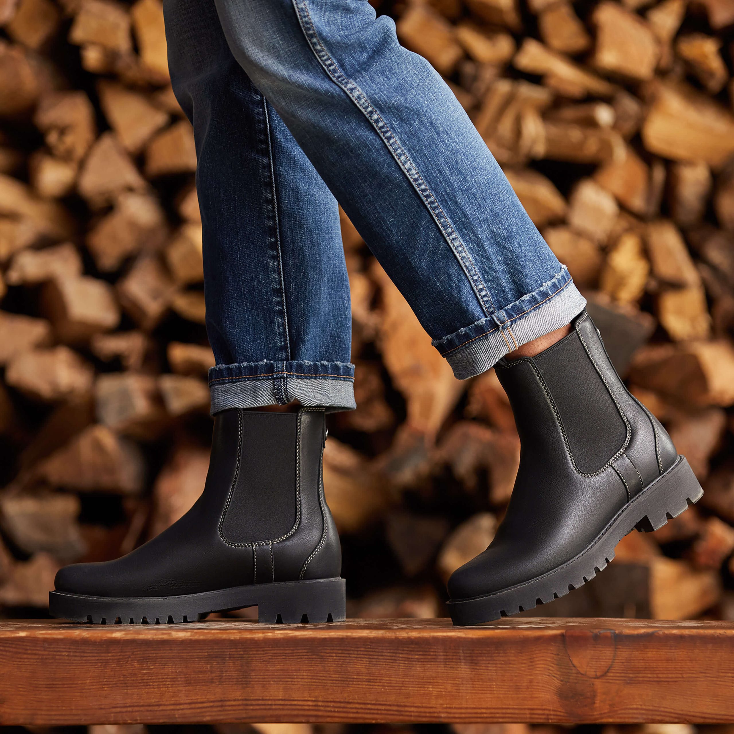 Wexford Lug Mid Waterproof Chelsea Boot - Image 2