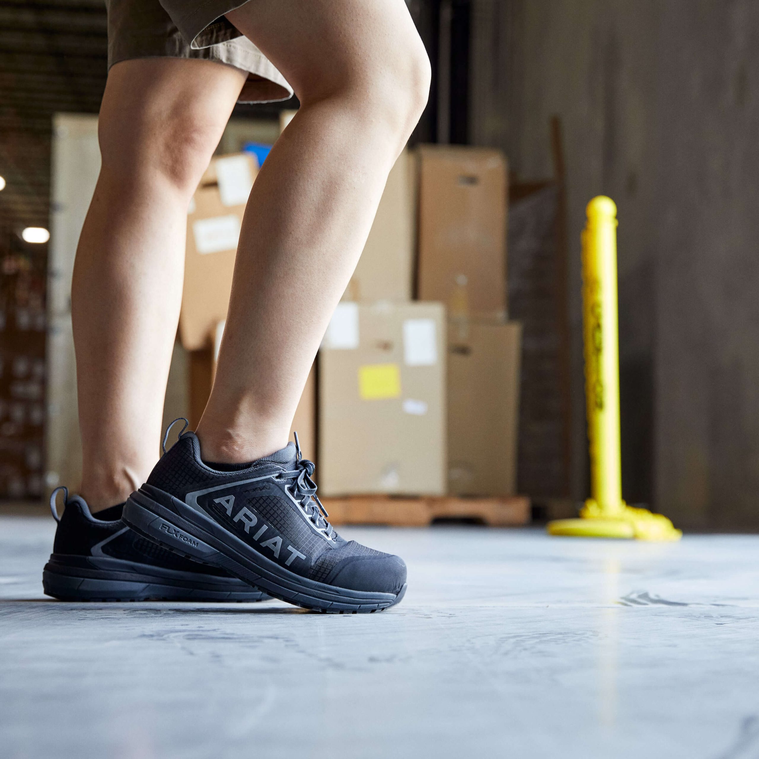 Outpace Composite Toe Work Shoe - Image 2