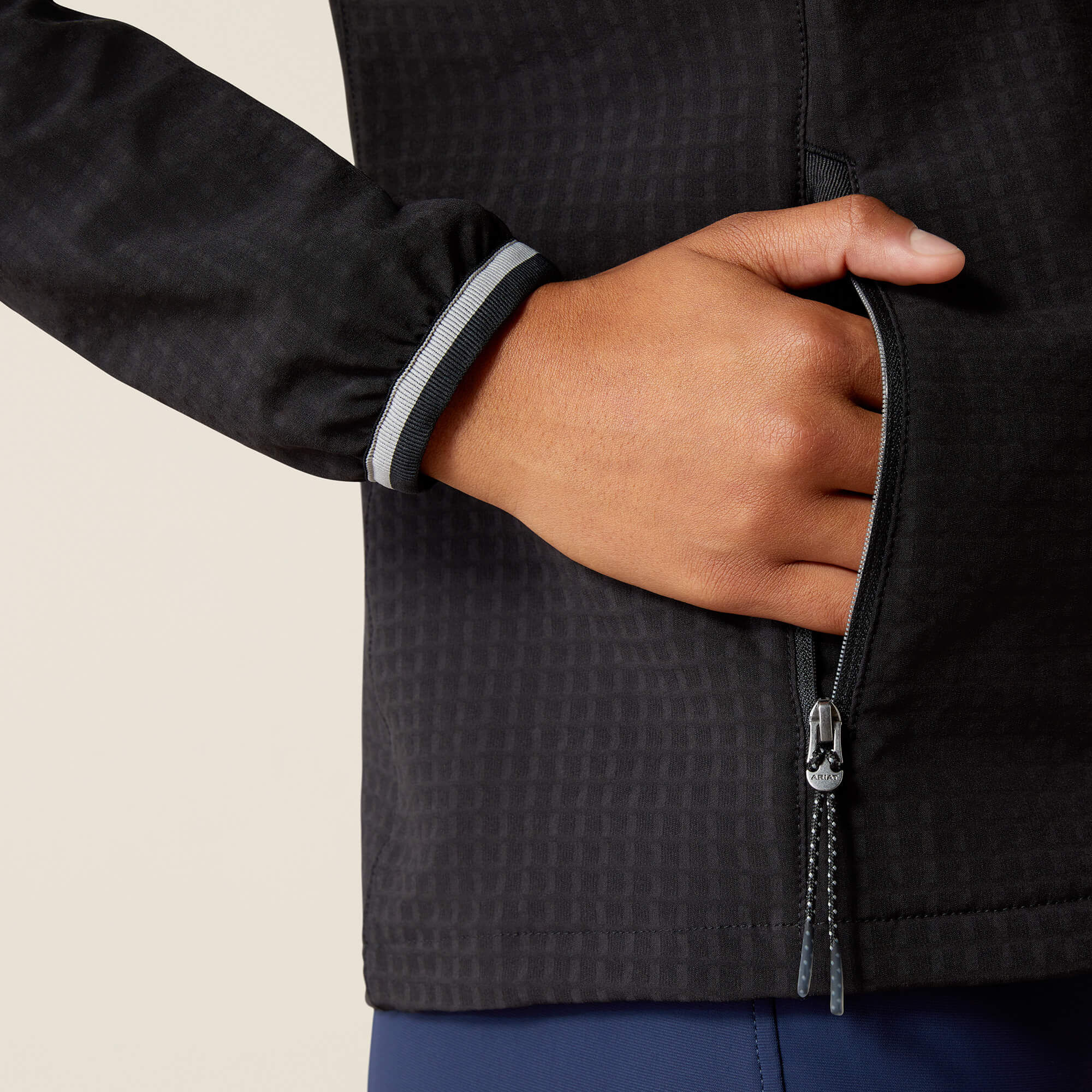 Versa Jacket - Image 5