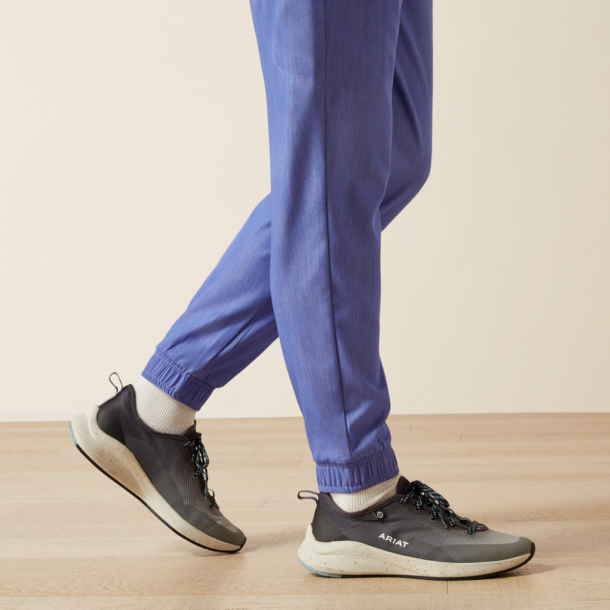 Blackwell Cargo Stretch Jogger Scrub Pant - Image 7