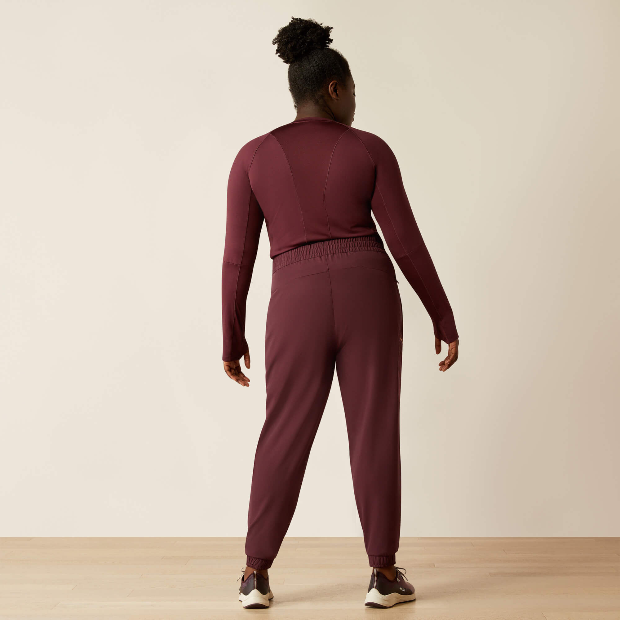 Blackwell Cargo Stretch Jogger Scrub Pant - Image 4